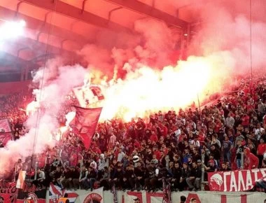 UEFA: «Καμπάνα» κεκλεισμένων των θυρών και βαρύ πρόστιμο στον Ολυμπιακό για το παιχνίδι με τη Μίλαν